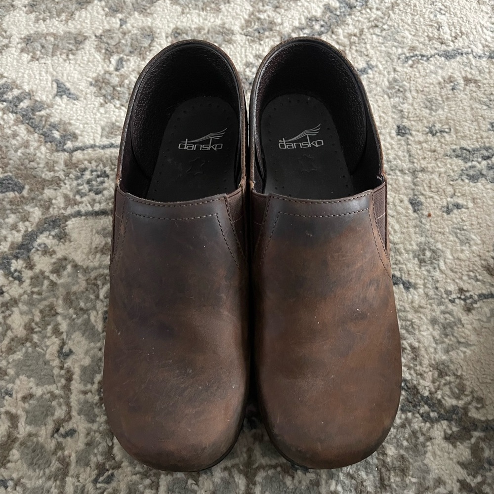 Dansko professional Brown oiled Leather Clogs size 41 - Picture 2 of 9